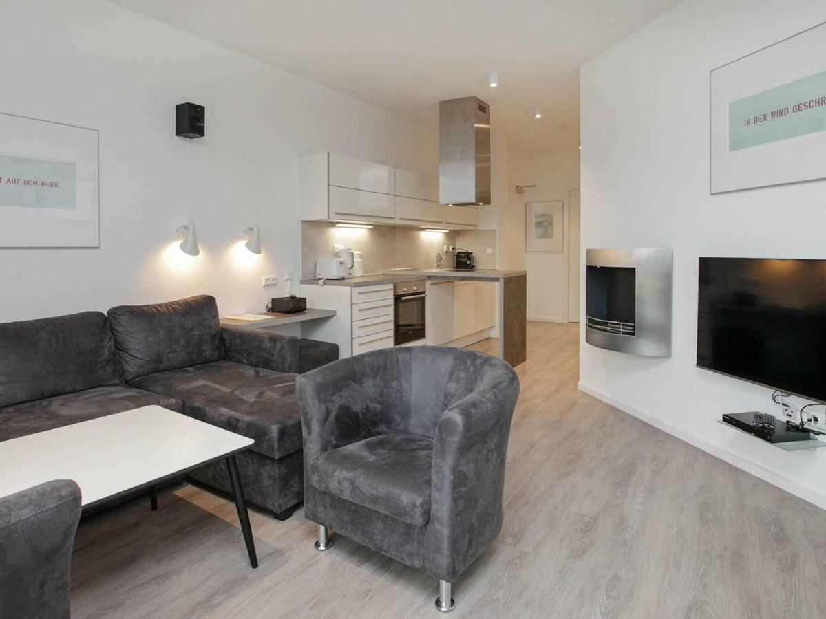 8 Person Holiday Home In Wendtorf エクステリア 写真